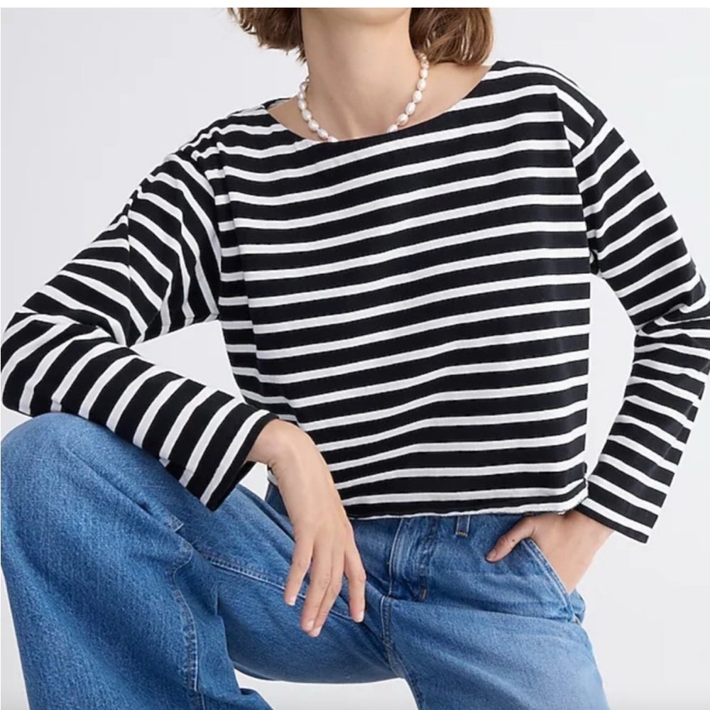 J. Crew Cropped Long Sleeve Black and White Striped Tee Size L